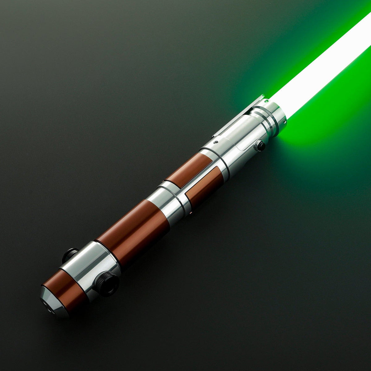 Indara lightsaber - view 2
