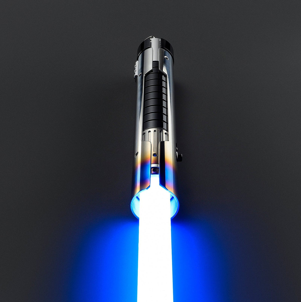 Acolyte lightsaber - view 2