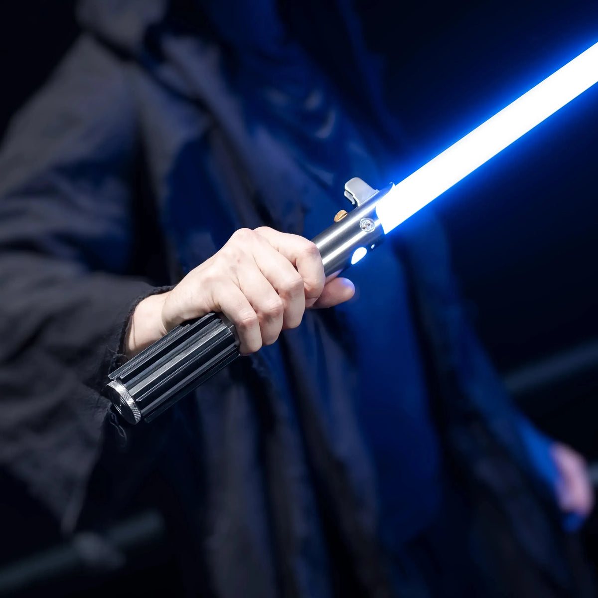 Anakin EE lightsaber - view 8