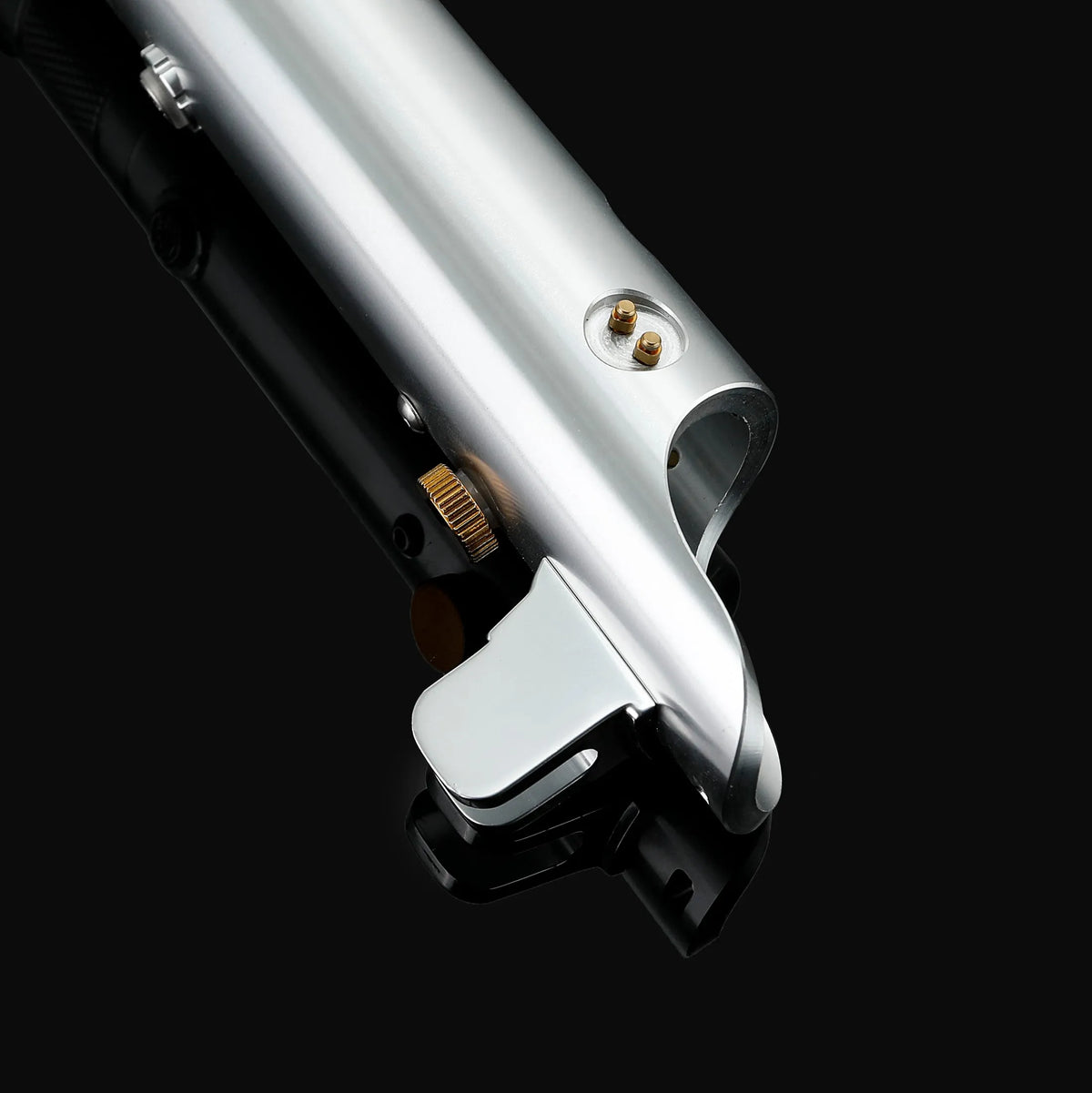 Anakin EE lightsaber - view 4
