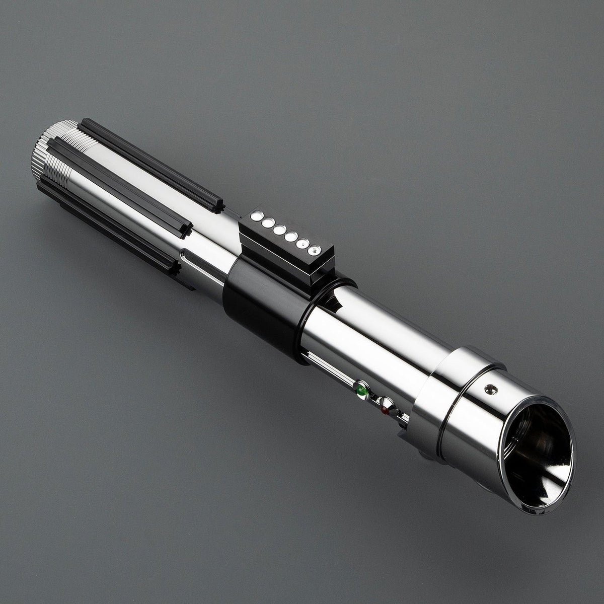 Anakin EP2 lightsaber - view 10