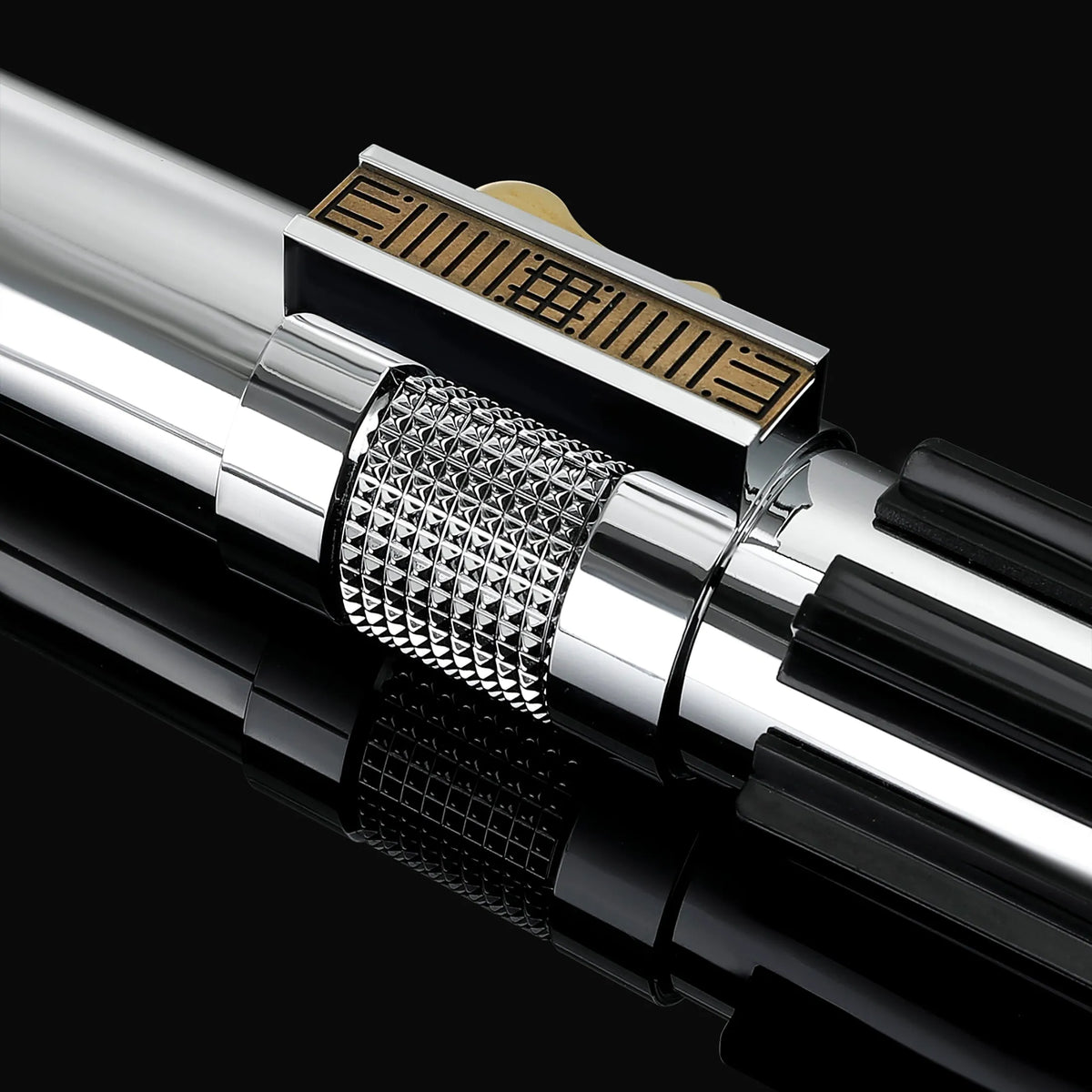 Anakin lightsaber - view 7