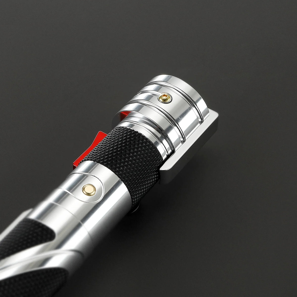 Dooku EE lightsaber - view 4