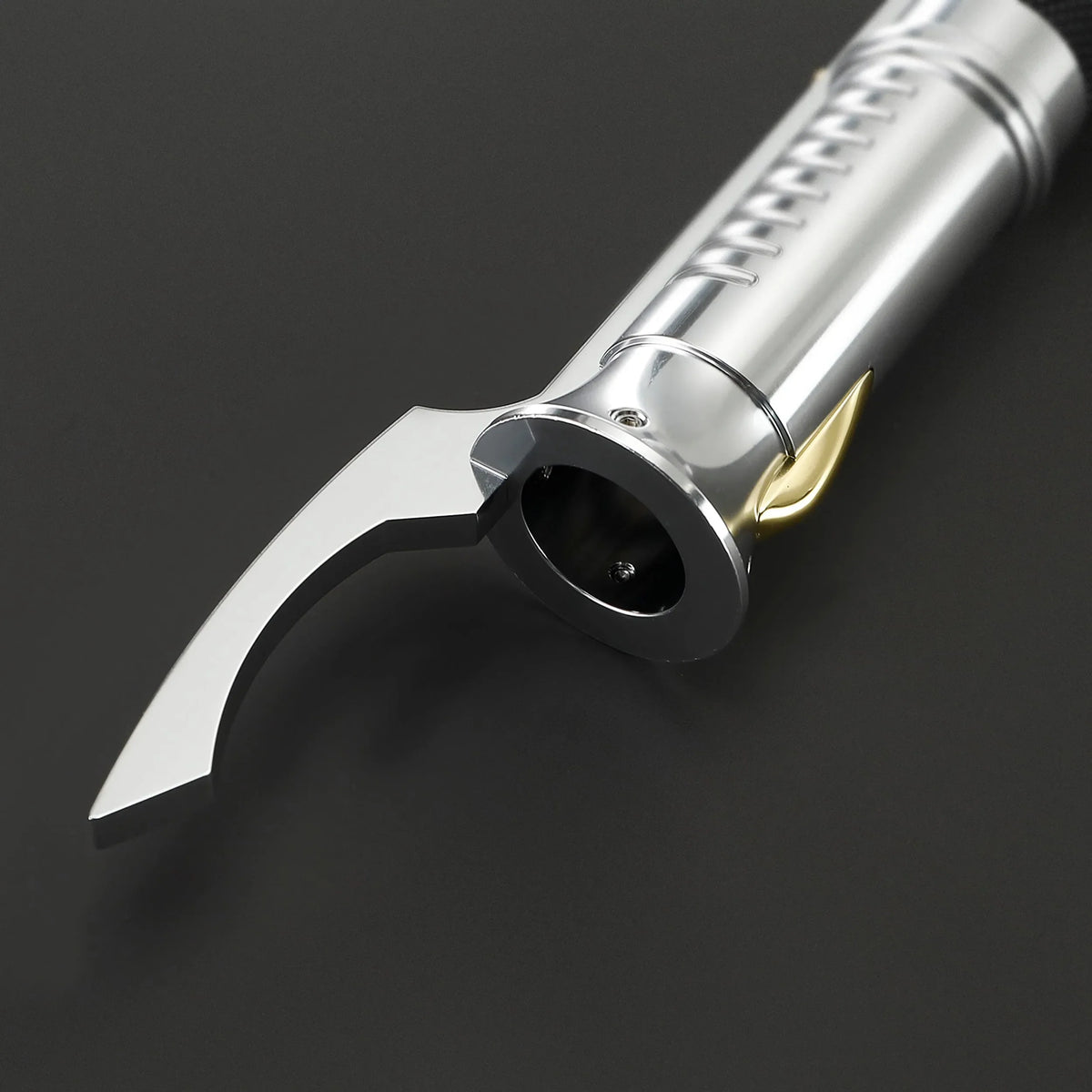 Dooku EE lightsaber - view 2