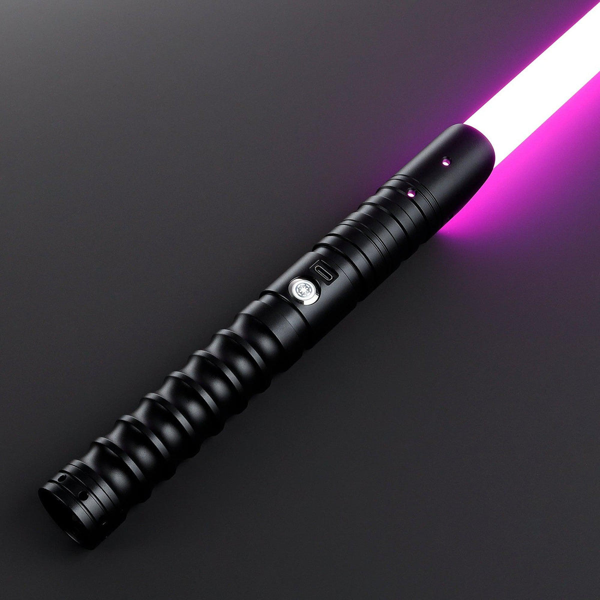 Duelist lightsaber - view 3