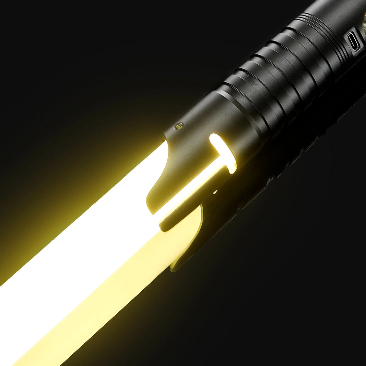 Enforcer 2 lightsaber - view 10