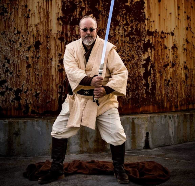 Guardian lightsaber - view 2