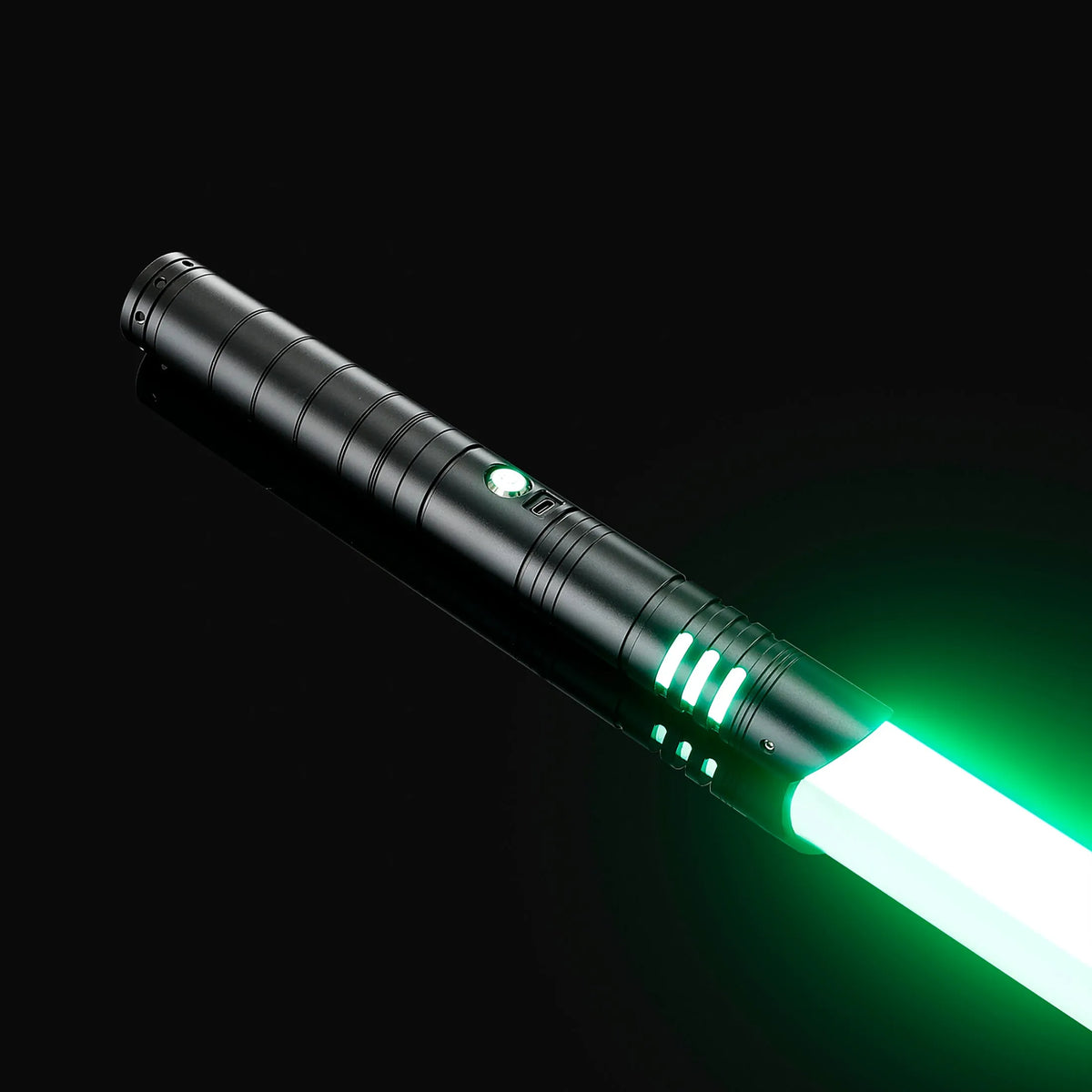 Hunter lightsaber - view 6
