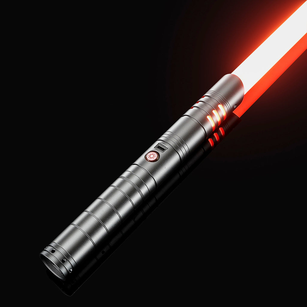 Hunter lightsaber - view 2