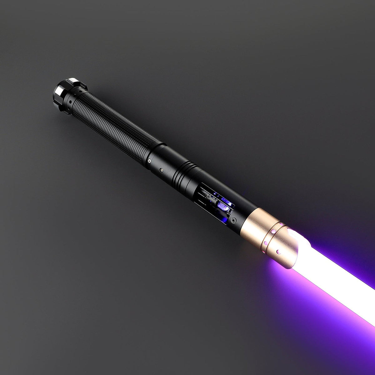 Kyber lightsaber - view 8