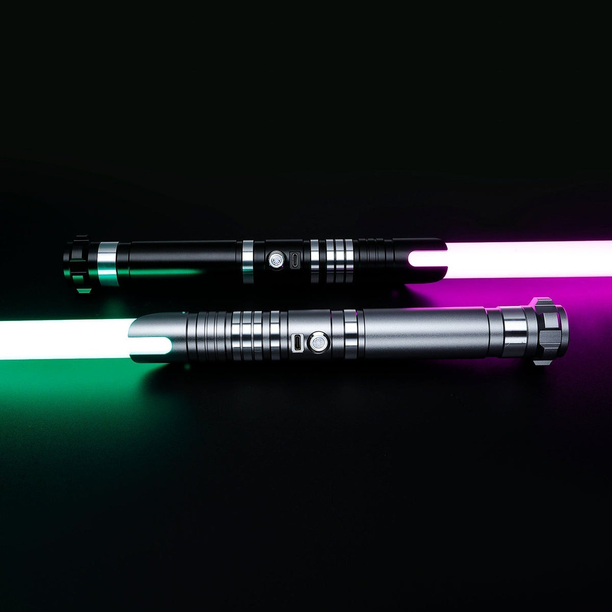 Liberator lightsaber set - view 9