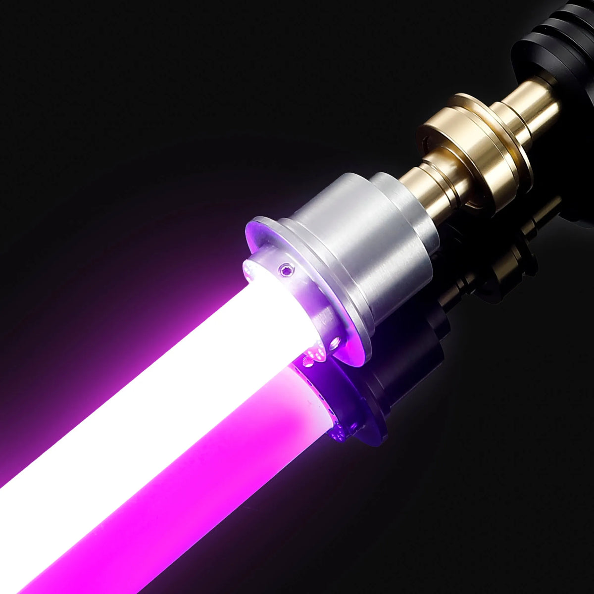 Obi Wan EE lightsaber - view 6