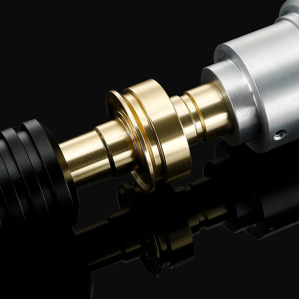 Obi Wan EE lightsaber - view 3