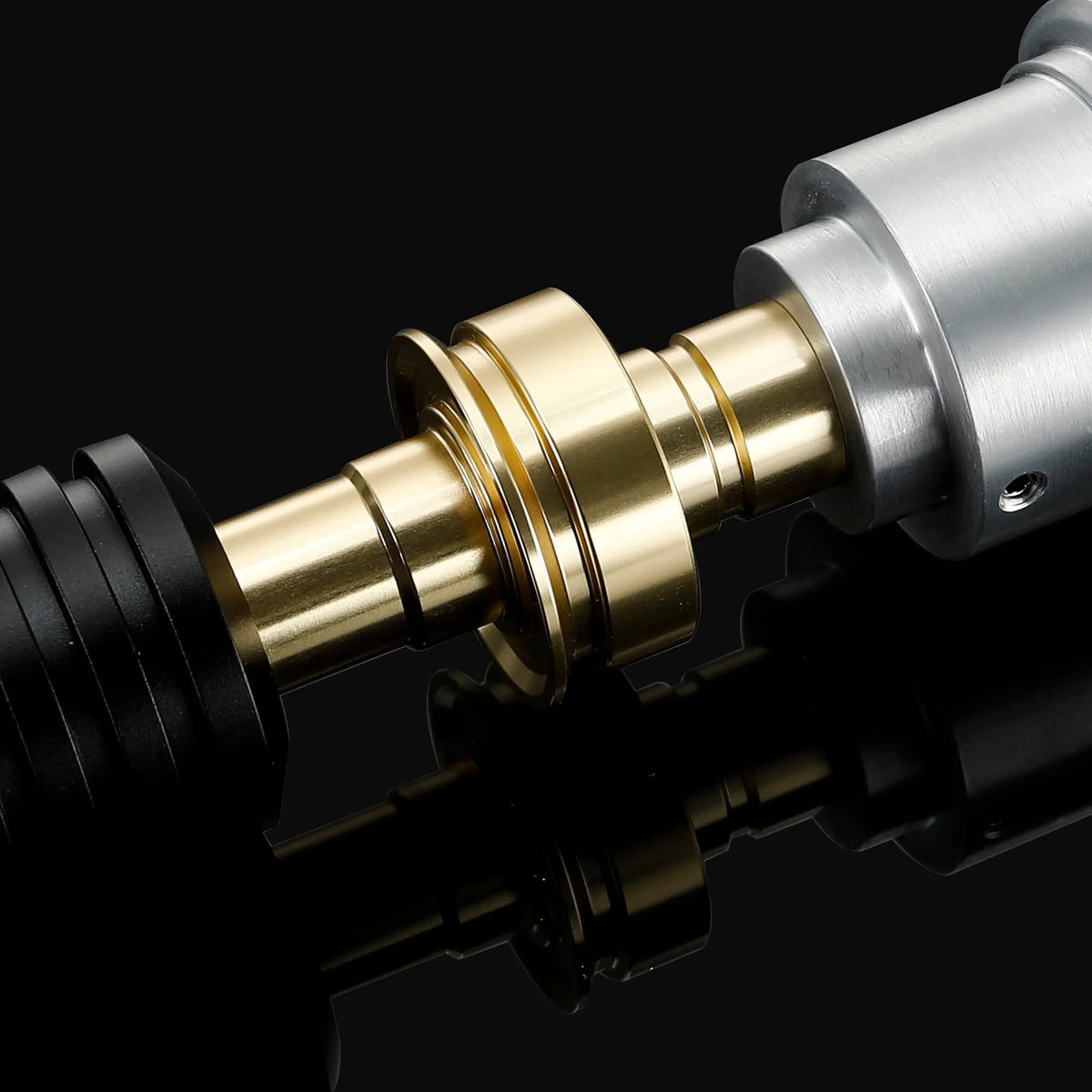 Obi Wan EE lightsaber - view 3