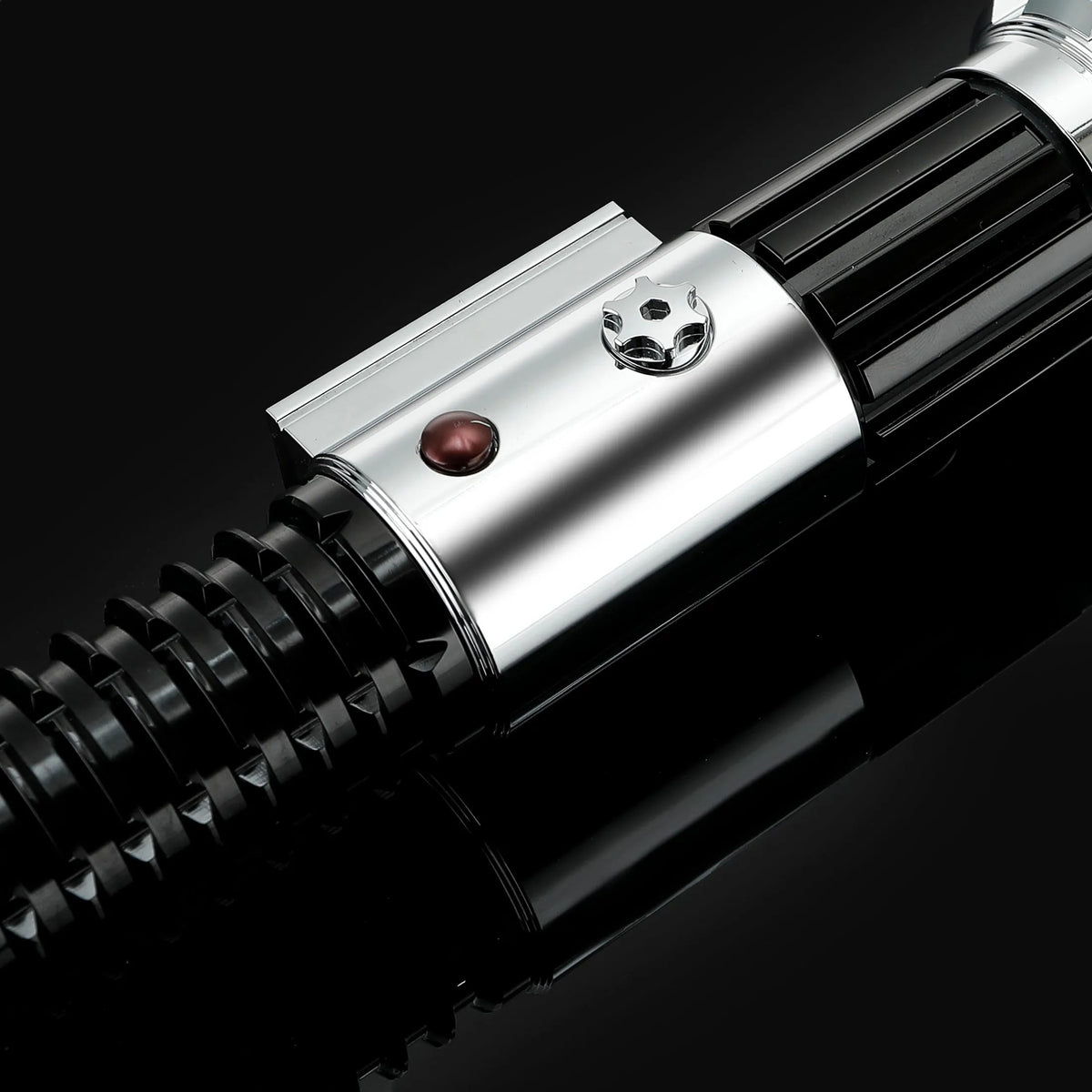 Obi Wan EP3 lightsaber - view 7