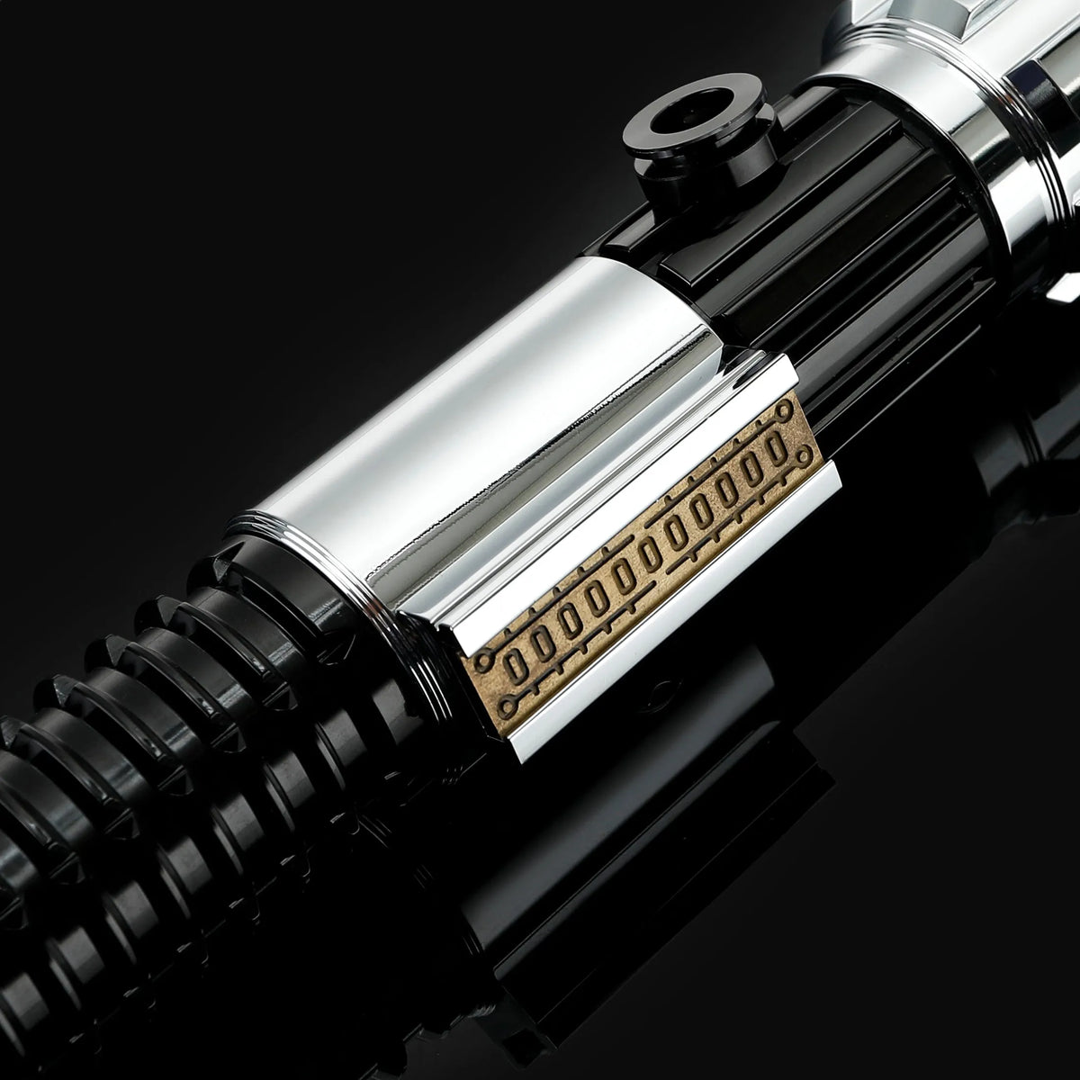 Obi Wan EP3 Proffie lightsaber - view 9