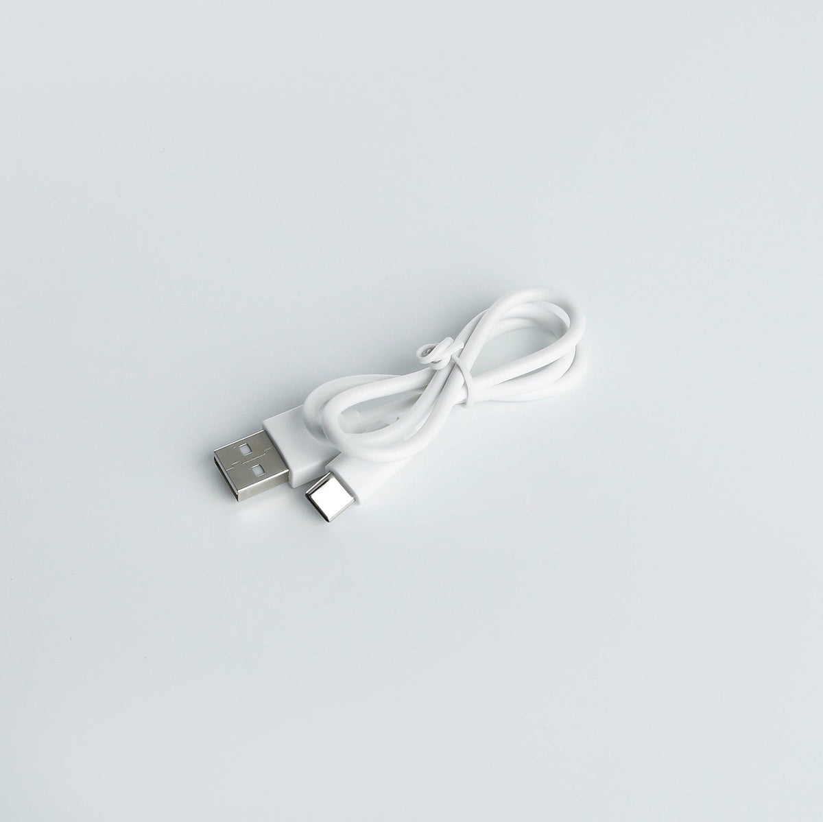 USB-C charging cable - view 3