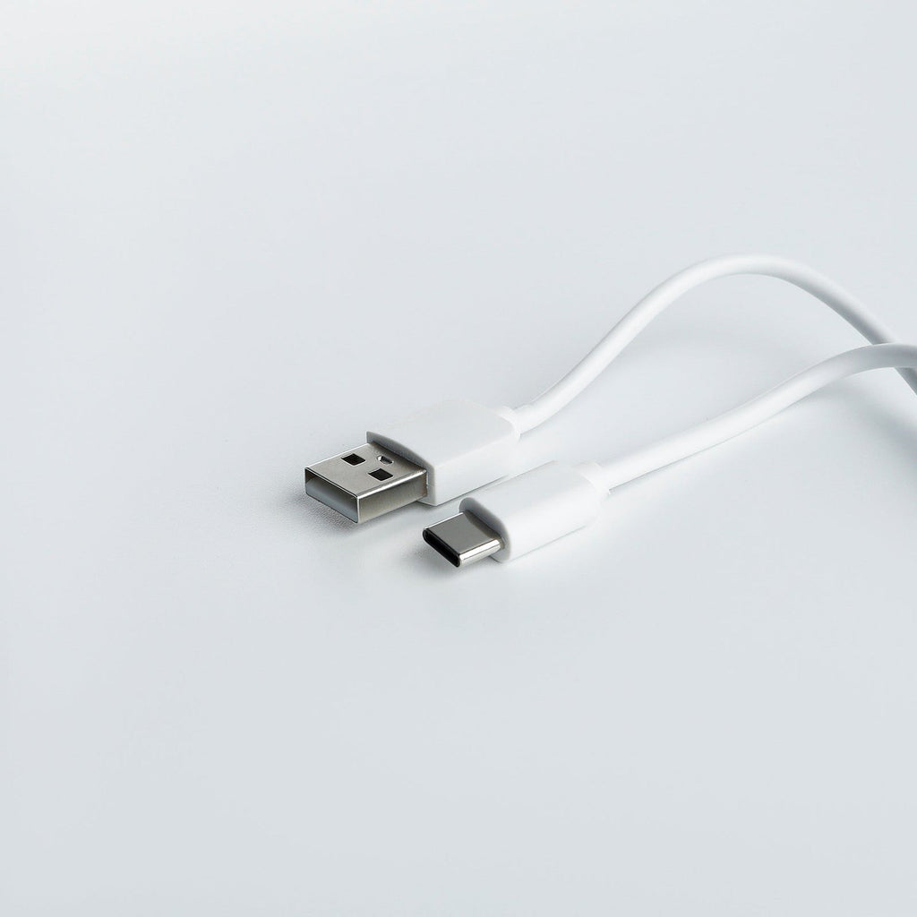 USB-C charging cable - view 6