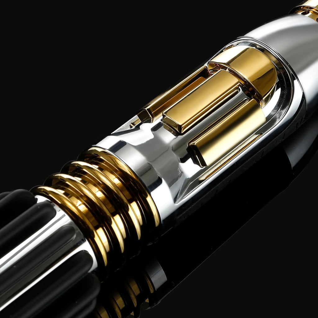 Windu lightsaber - view 4