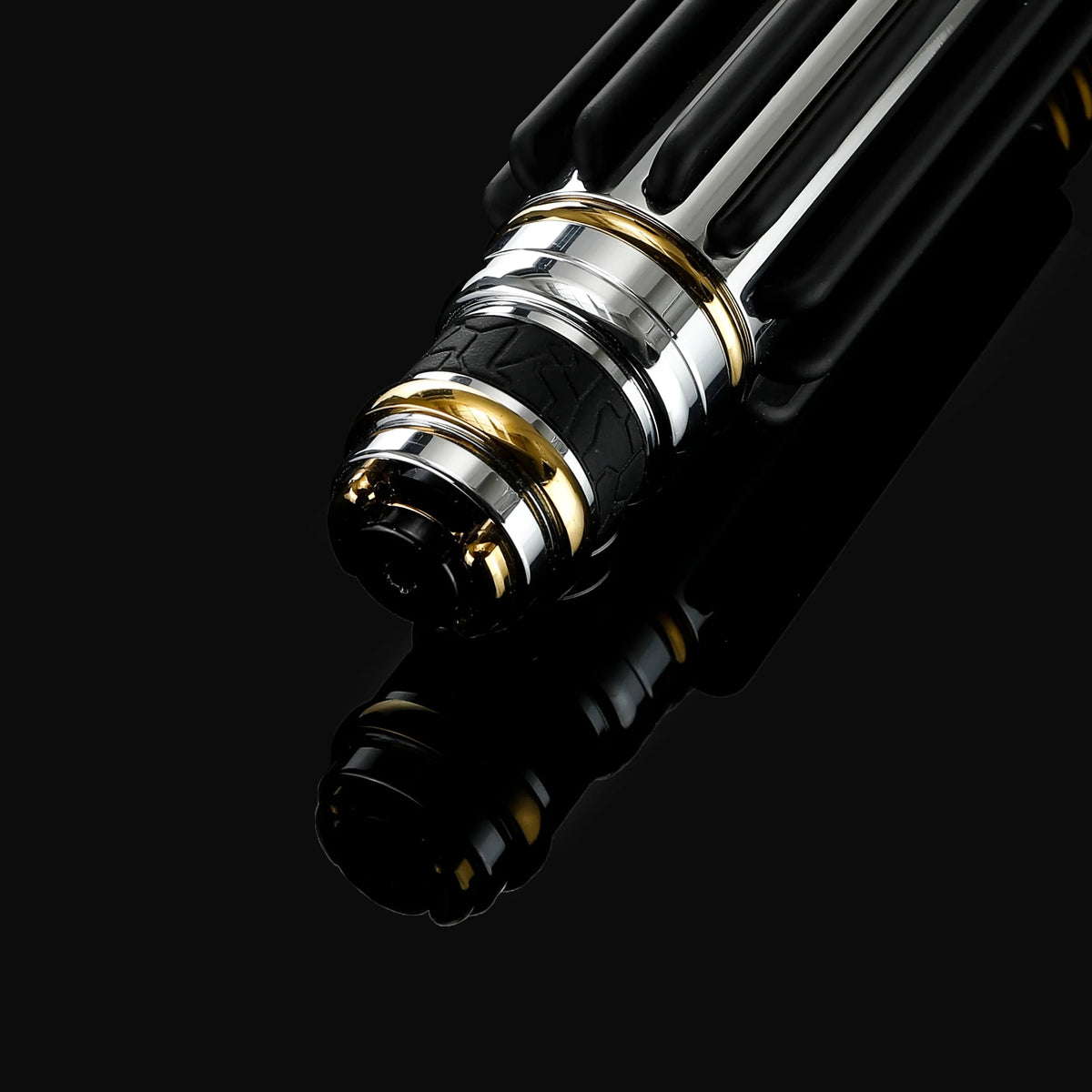 Windu lightsaber - view 5